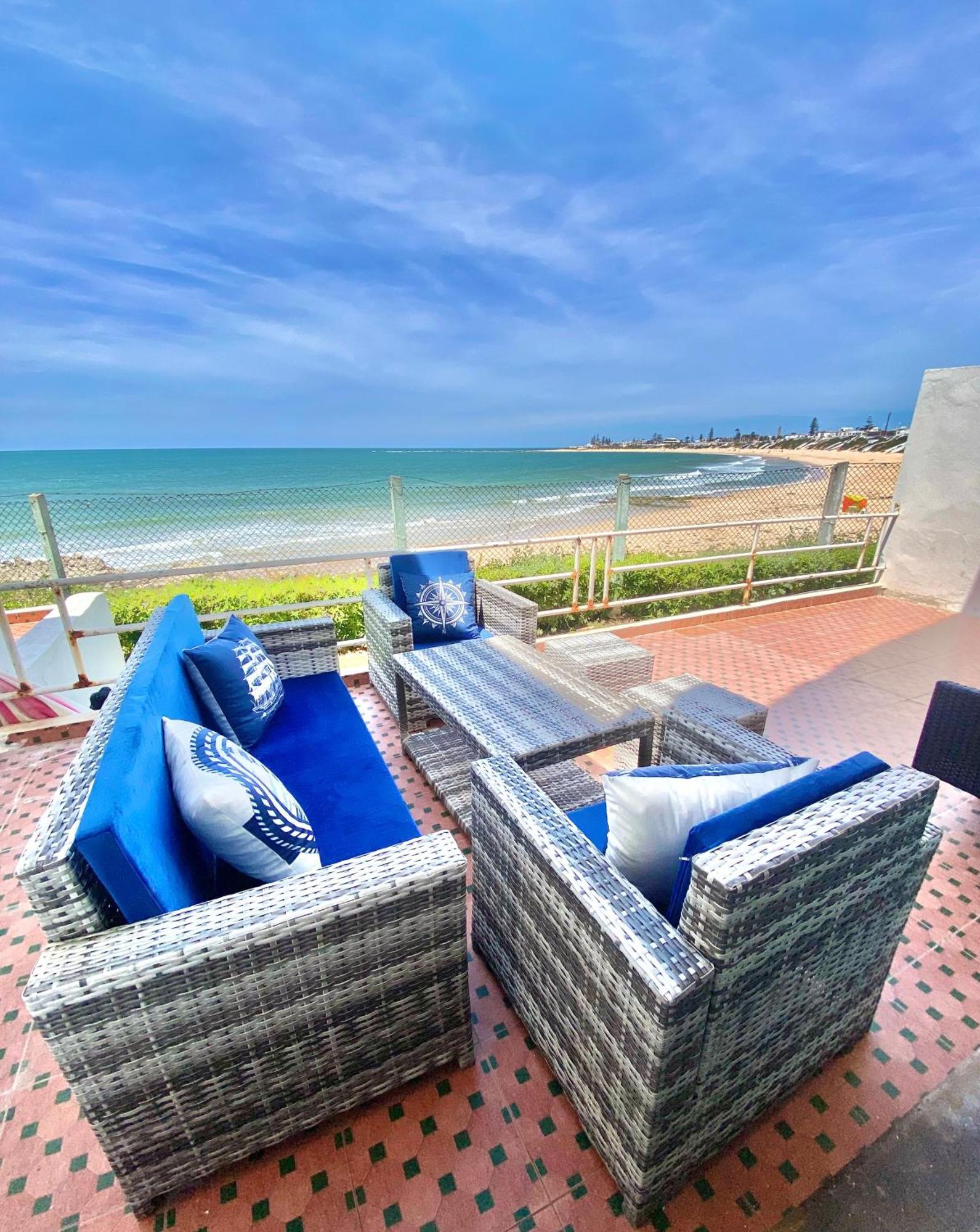 Splendid Beachfront Villa In Sidi Bouzid Beach With Pool Douar Ourlali Ngoại thất bức ảnh